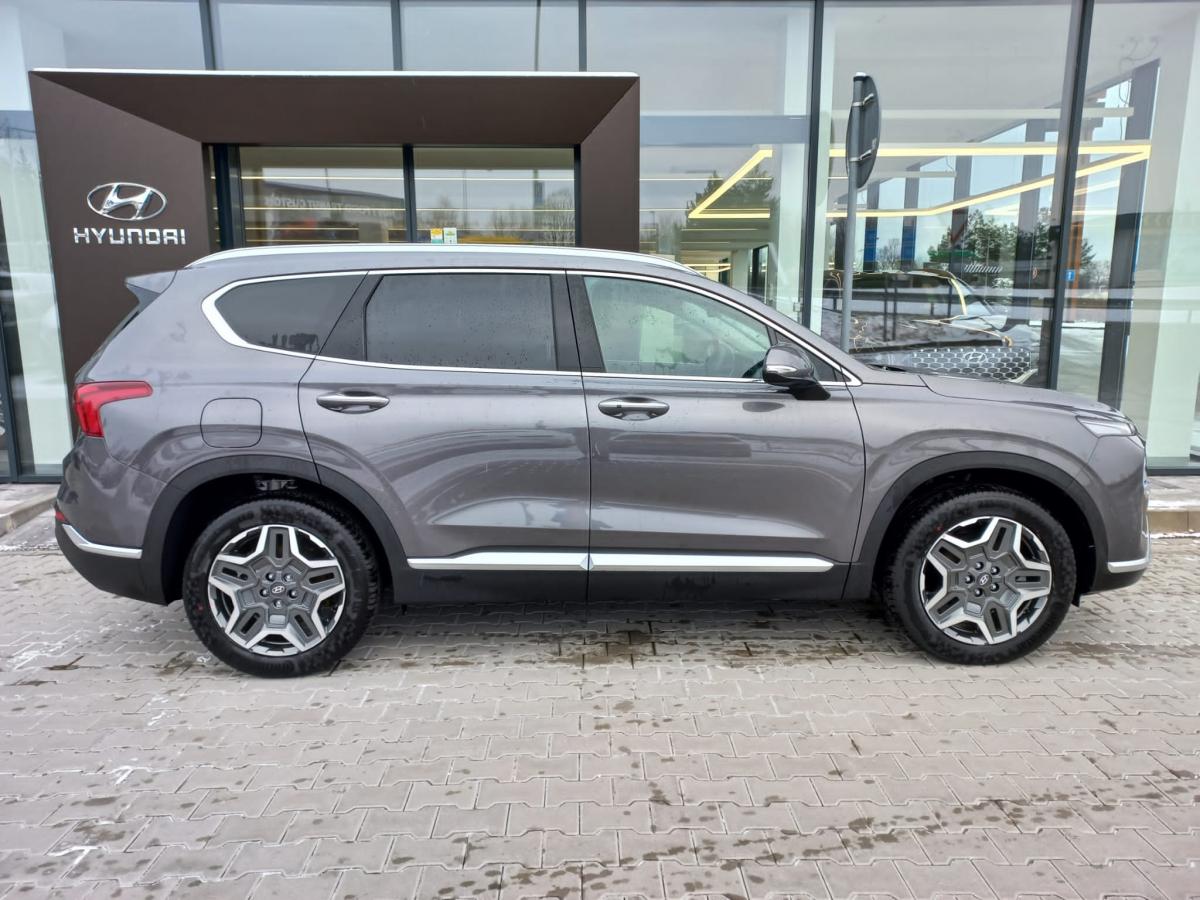 Hyundai Santa Fe SUV 1,6 l 195 kw