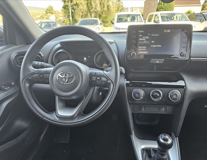 Toyota Yaris Cross 5