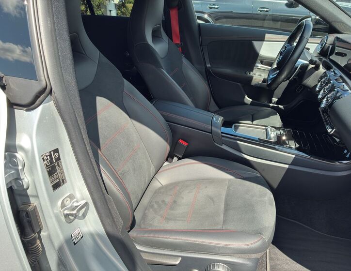 Mercedes-Benz CLA 15