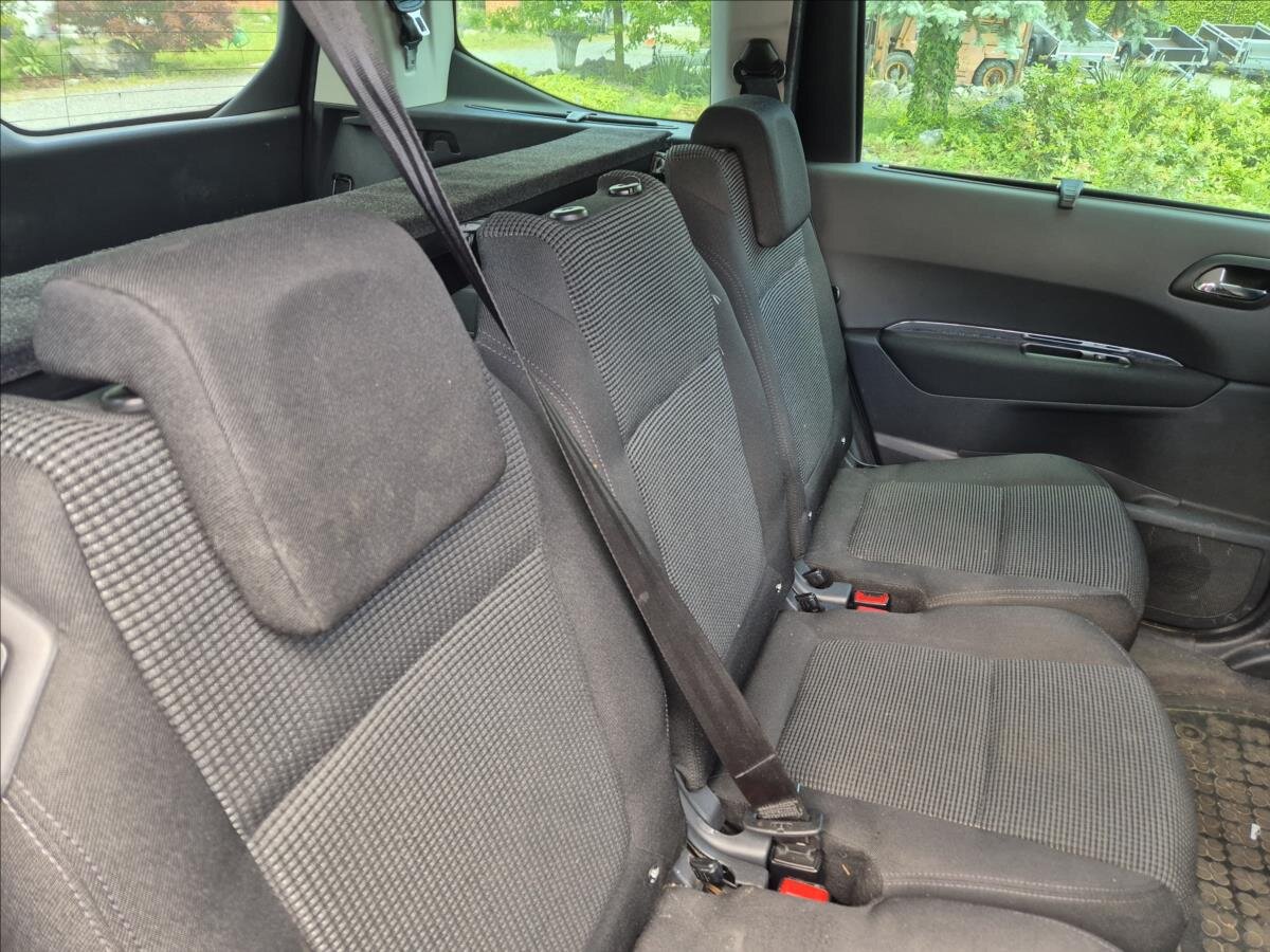 Peugeot 5008 Kombi 1,6 l 115 kw