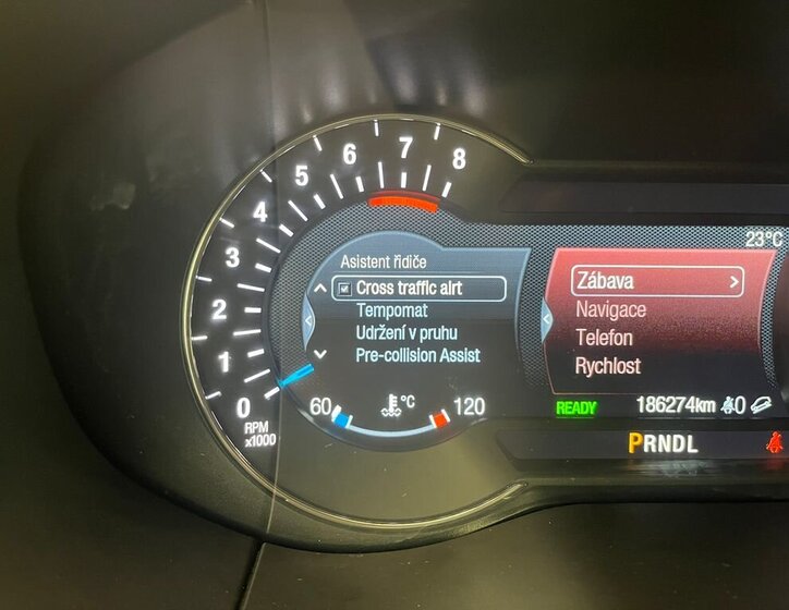 Ford S-MAX MPV 2,5 l 140 kw