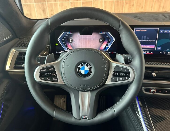 BMW X7 SUV / Terénní 3,0 l 259 kw