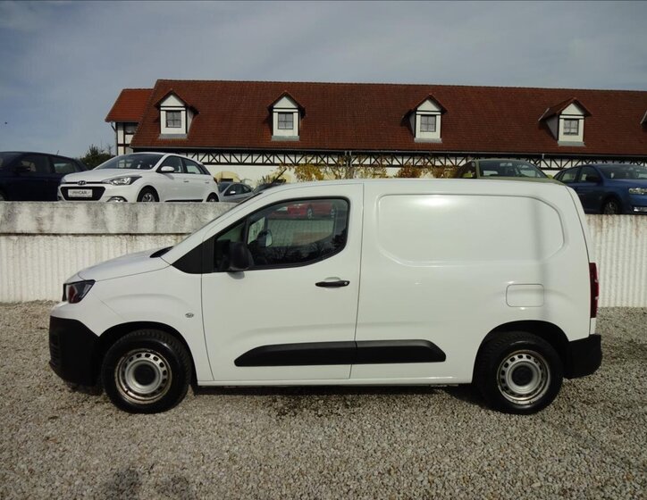 Peugeot Partner Skříň 1,2 l 81 kw