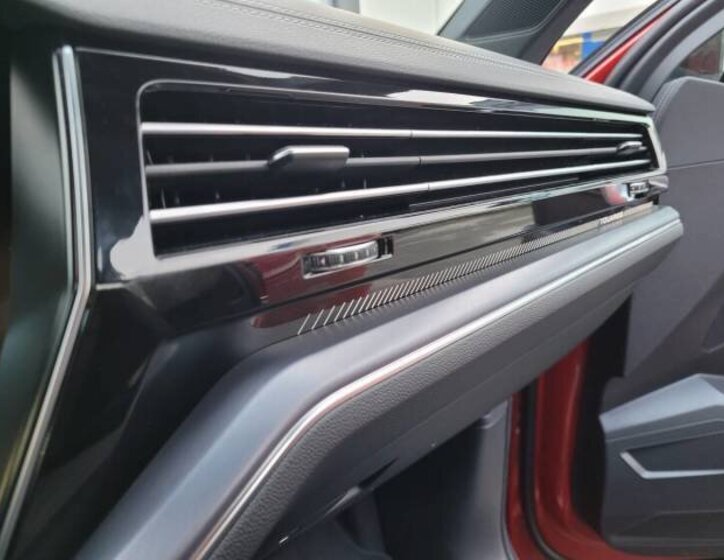 Volkswagen Touareg SUV 3,0 l 210 kw