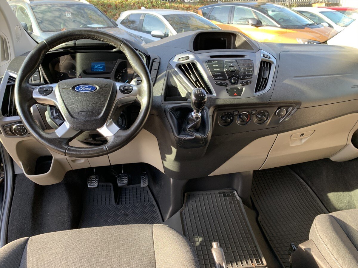 Ford Tourneo Custom