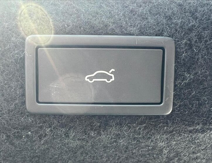 Škoda Octavia Sedan / Limuzína 2,0 l 110 kw