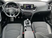 KIA ProCeed Kombi 1,5 l 118 kw