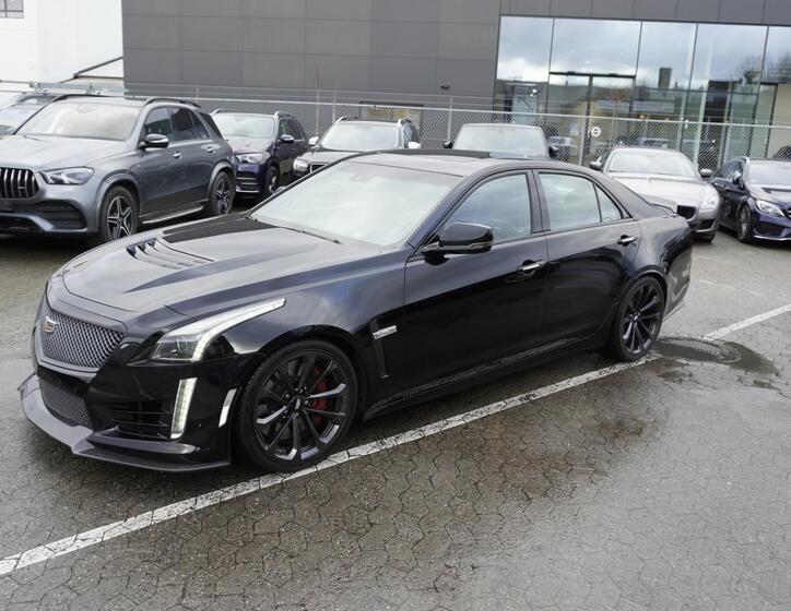 Cadillac CTS 6