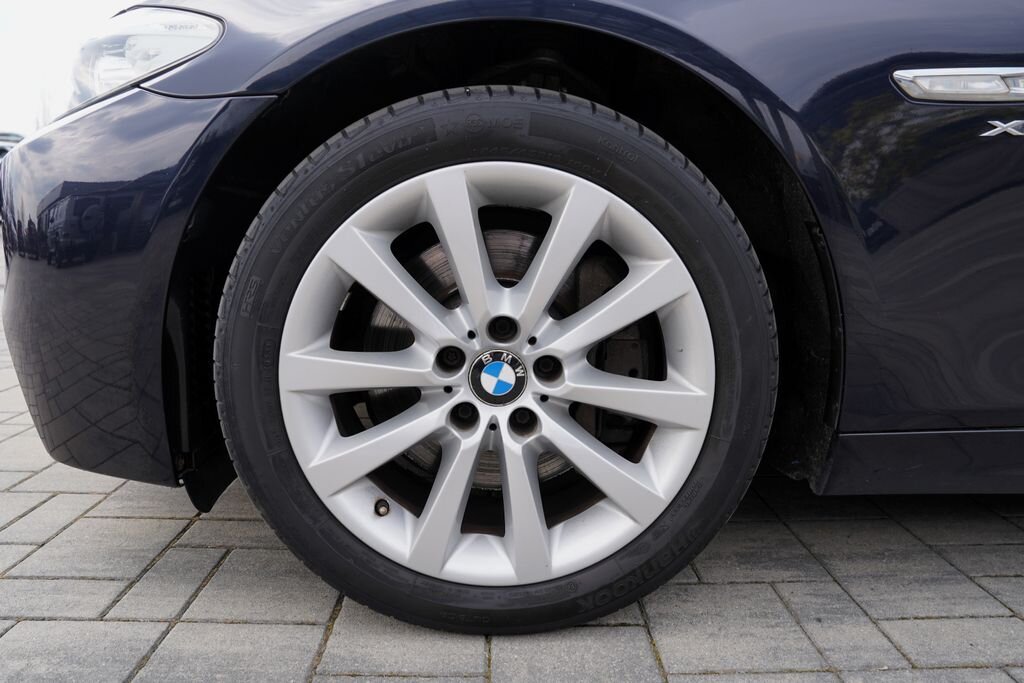 BMW Řada 5 Sedan / Limuzína 3,0 l 190 kw