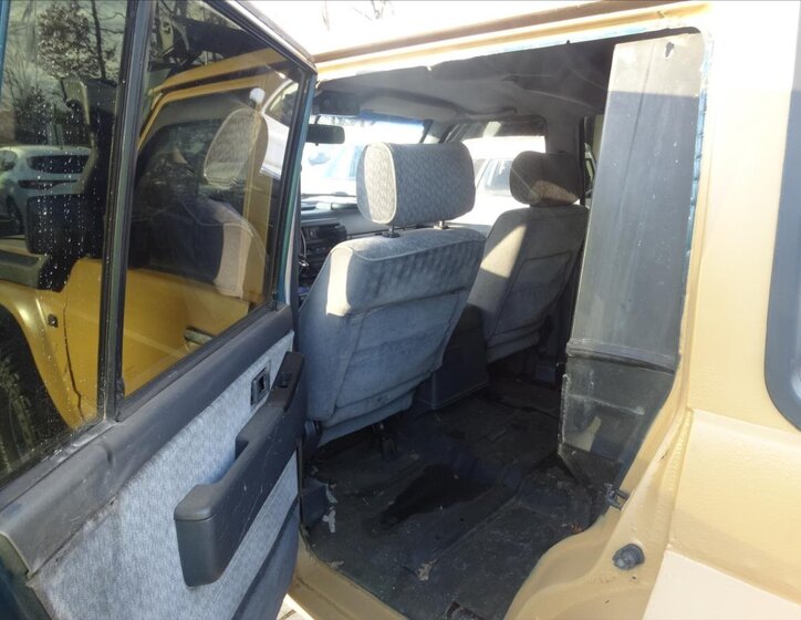 Nissan Ostatní Pick-up 2,8 l 85 kw