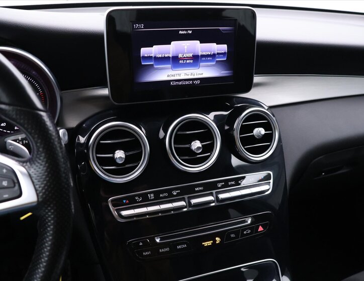 Mercedes-Benz GLC 26