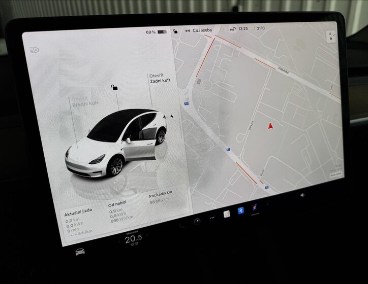 Tesla Model Y SUV 0,0 378 kw
