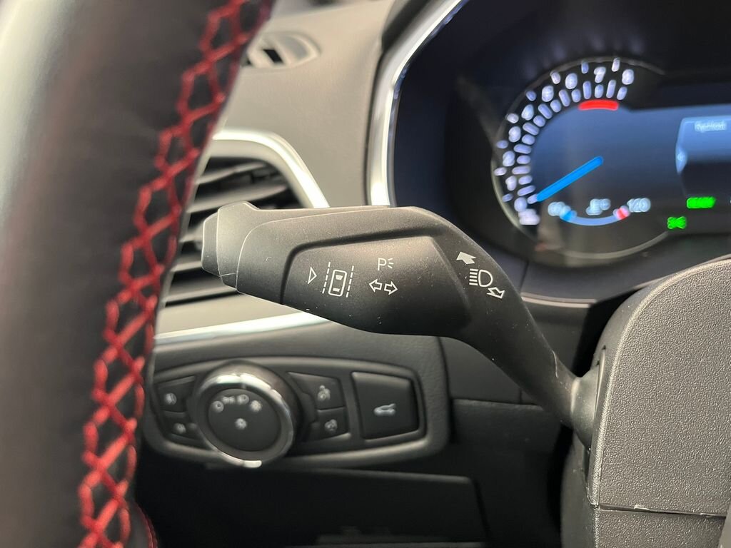 Ford S-MAX MPV 2,5 l 140 kw