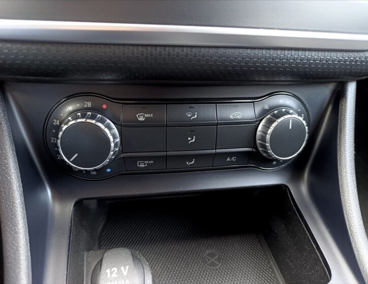 Mercedes-Benz Třídy A Kombi 1,5 l 80 kw