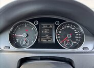 Volkswagen Passat Kombi 2,0 l 103 kw