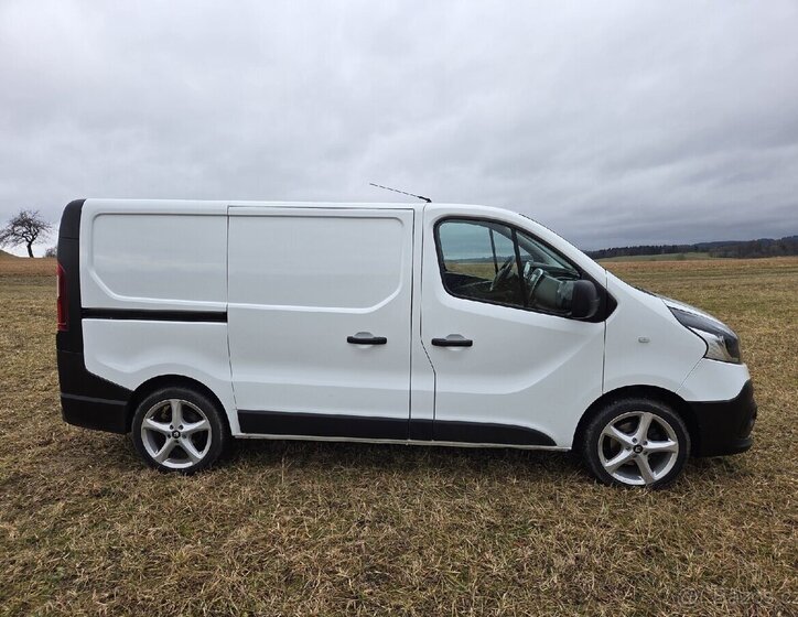 Renault Trafic VAN-Minibus 0,0 89 kw