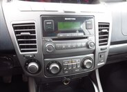 SsangYong Rodius VAN-Minibus 2,0 l 114 kw