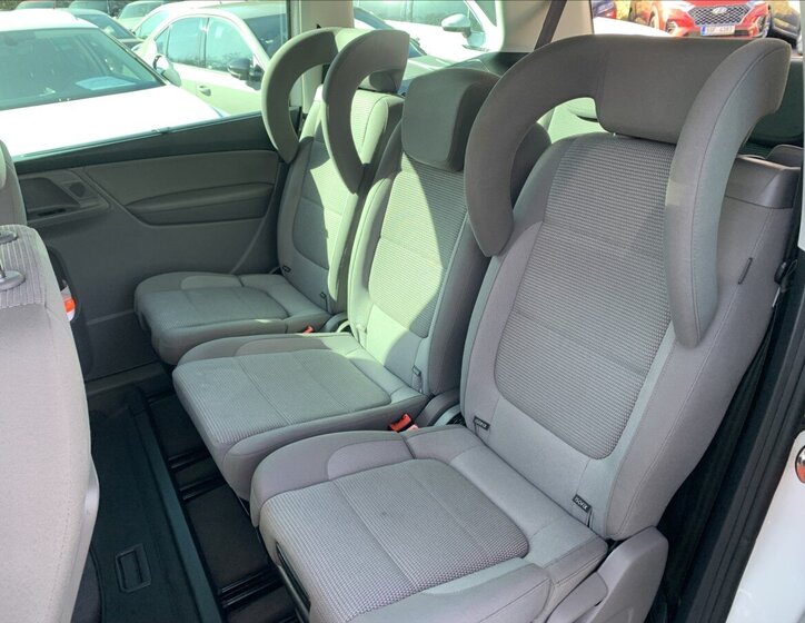 Volkswagen Sharan MPV 2,0 l 110 kw