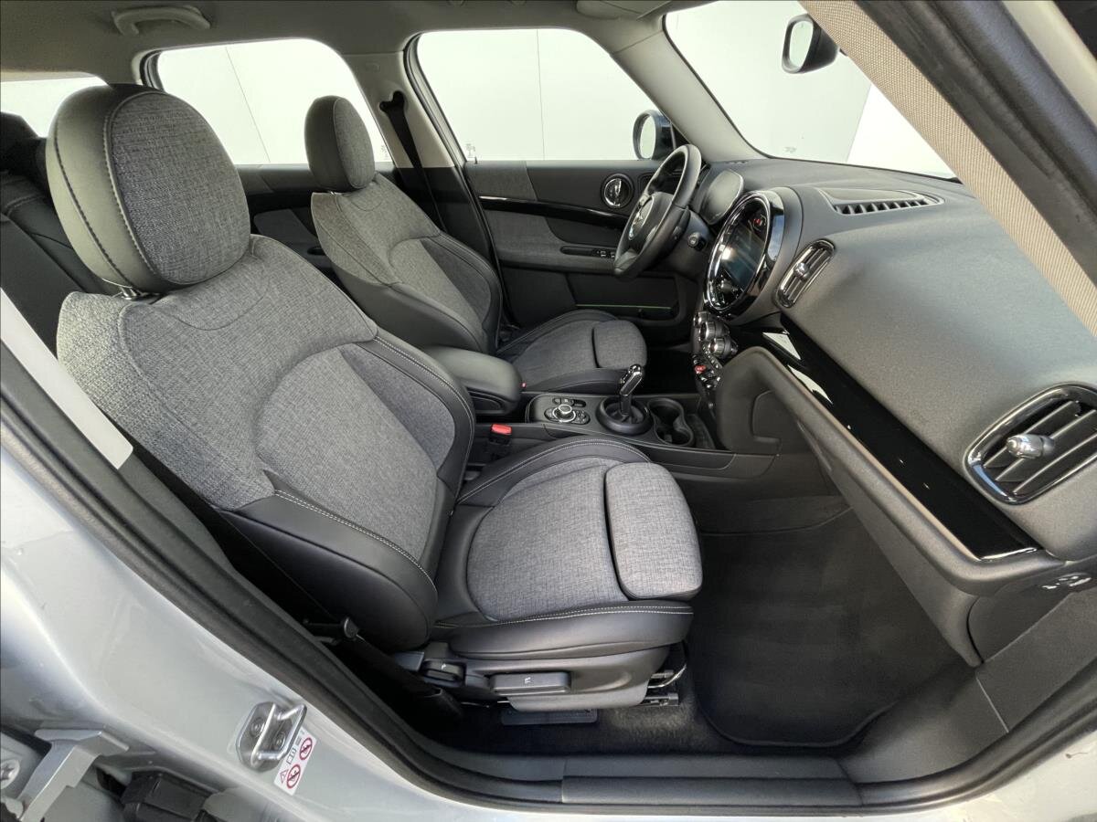 Mini Countryman SUV 1,5 l 100 kw