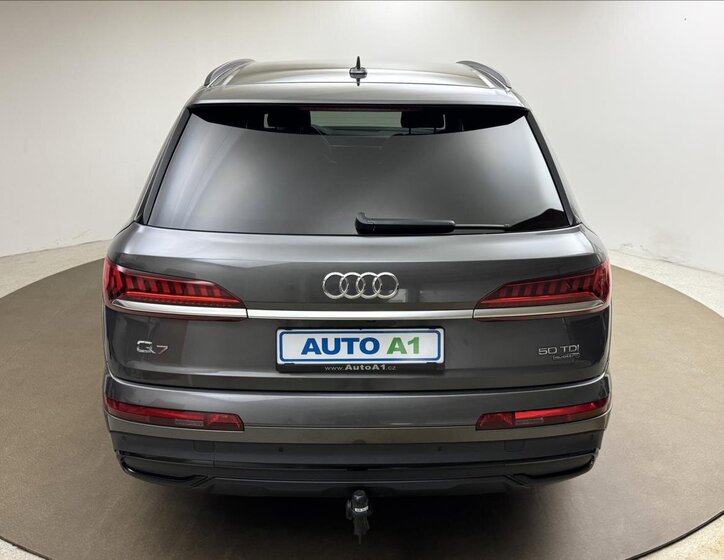 Audi Q7 SUV 3,0 l 210 kw