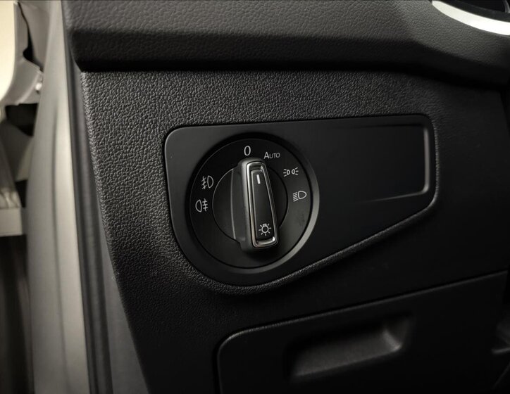 Volkswagen Tiguan SUV 1,5 l 110 kw