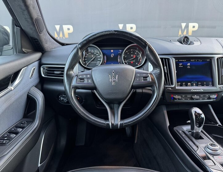 Maserati Levante SUV 3,0 l 257 kw