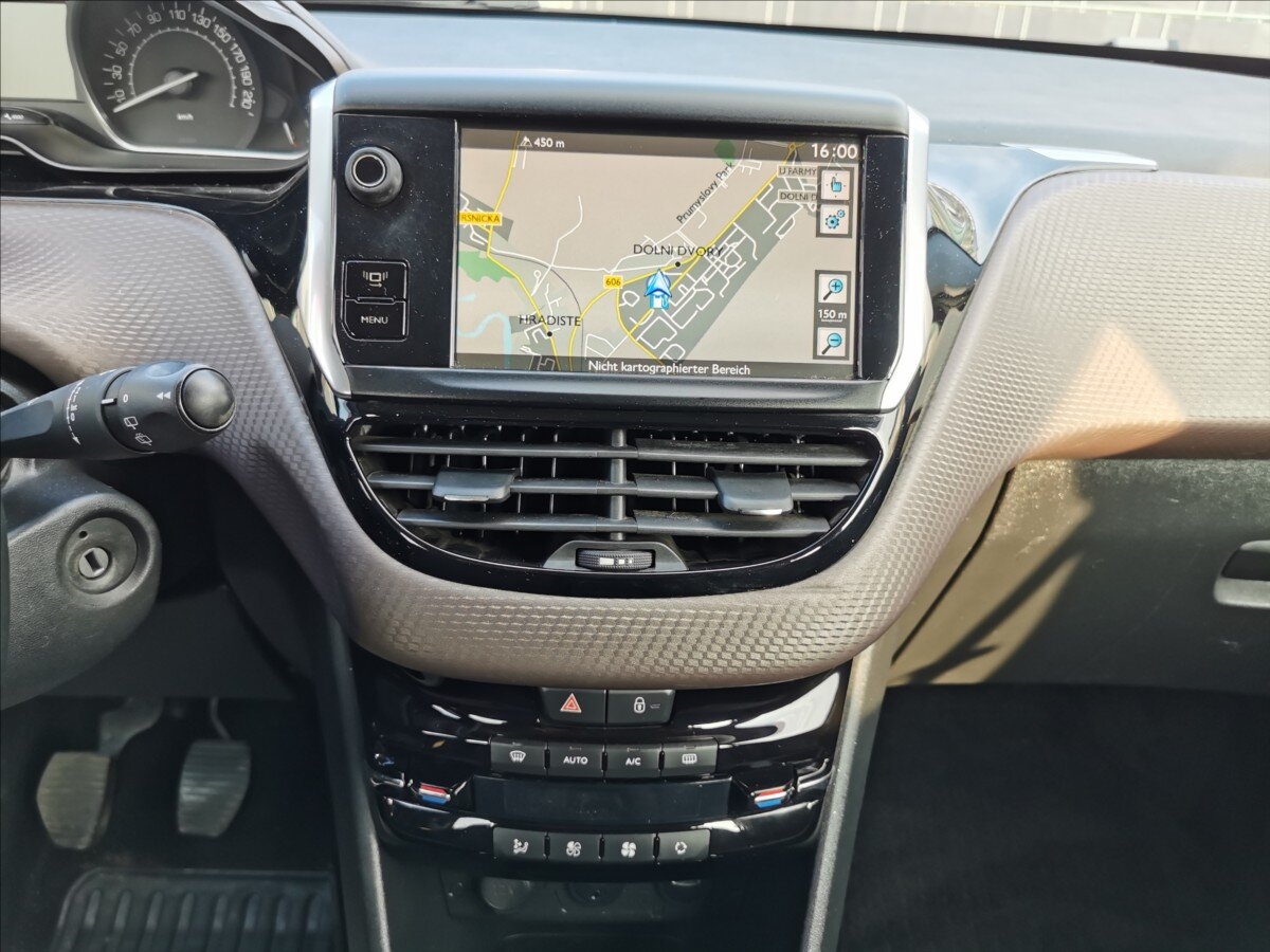 Peugeot 2008 Kombi 1,4 l 50 kw