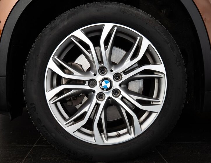 BMW X1 21