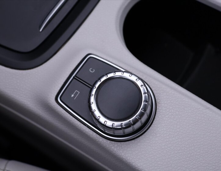 Mercedes-Benz Třídy B Hatchback 1,8 l 80 kw