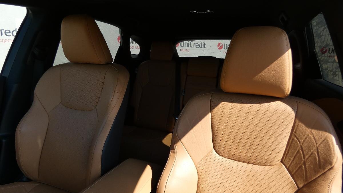 Lexus RX 350h SUV / Terénní 2,5 l 140 kw