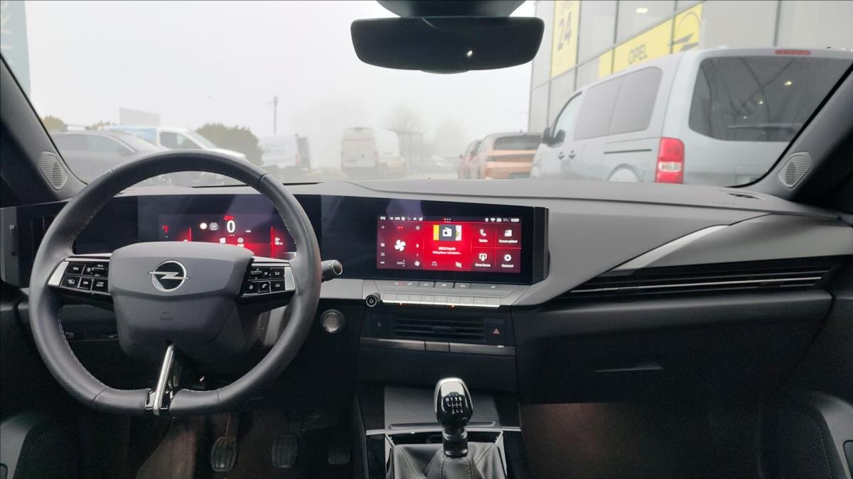 Opel Astra Kombi 1,2 l 96 kw