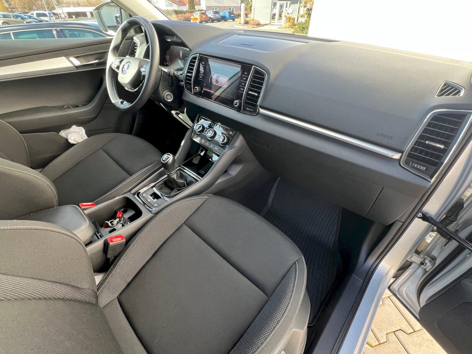 Škoda Karoq SUV / Terénní 1,5 l 110 kw