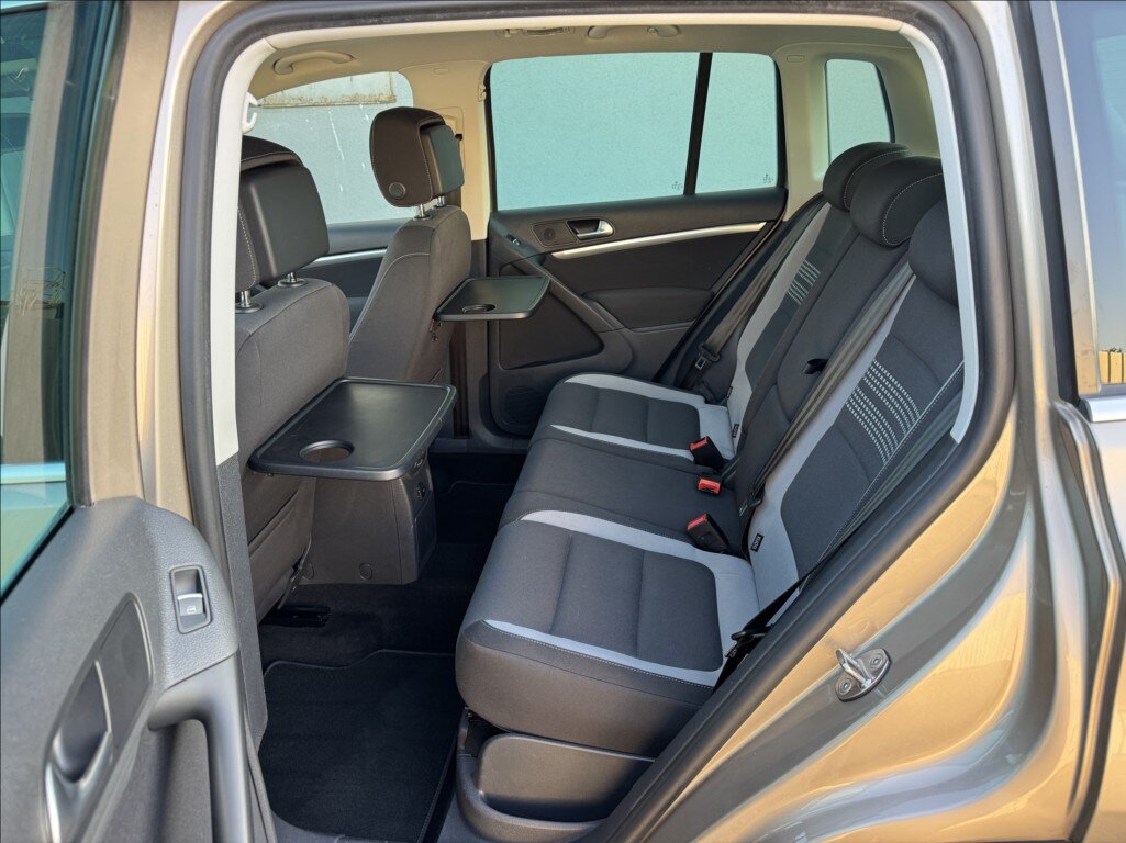 Volkswagen Tiguan SUV / Terénní 2,0 l 81 kw