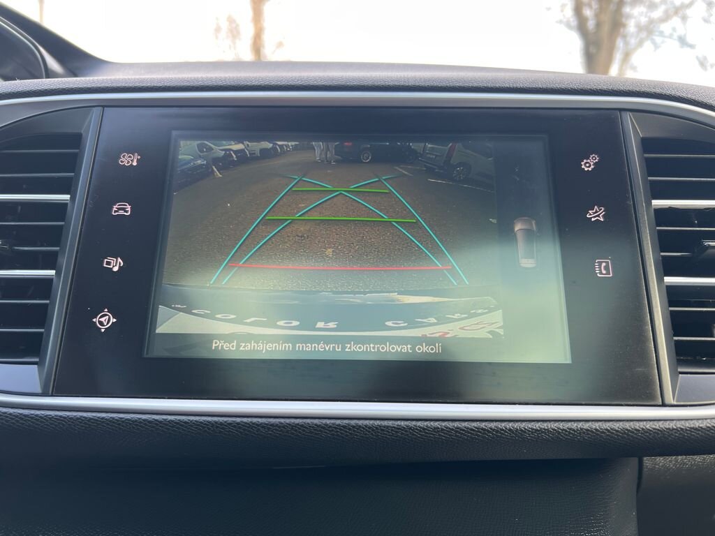 Peugeot 308 Kombi 1,2 l 96 kw