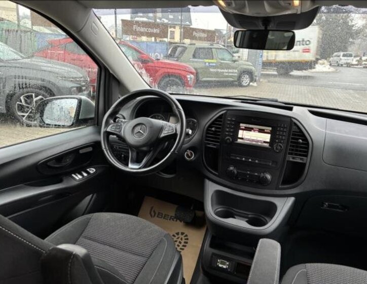 Mercedes-Benz Vito MPV 2,0 l 120 kw