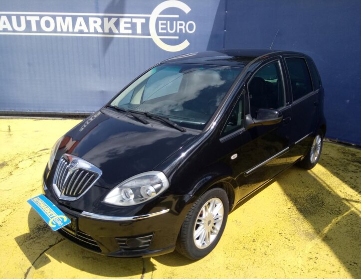 Lancia Musa MPV 1,2 l 70 kw