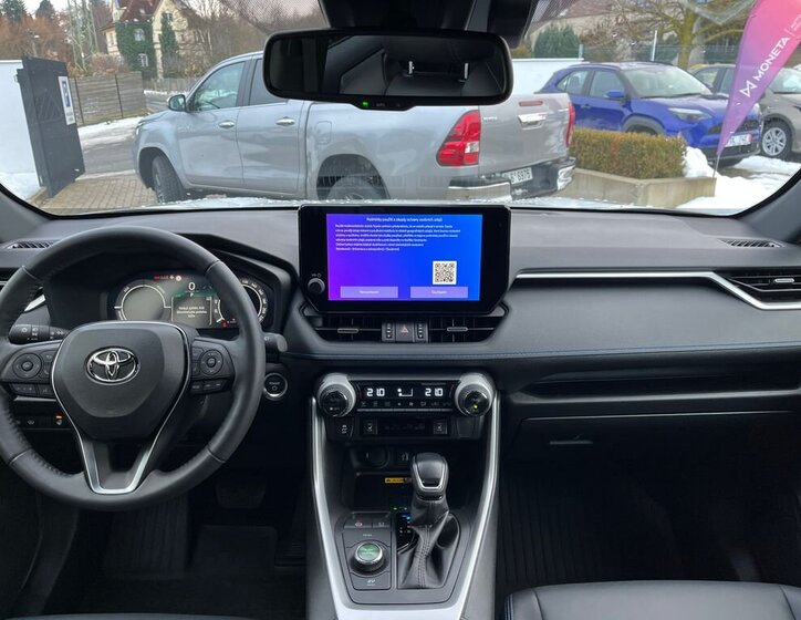 Toyota RAV4 SUV 2,5 l 131 kw