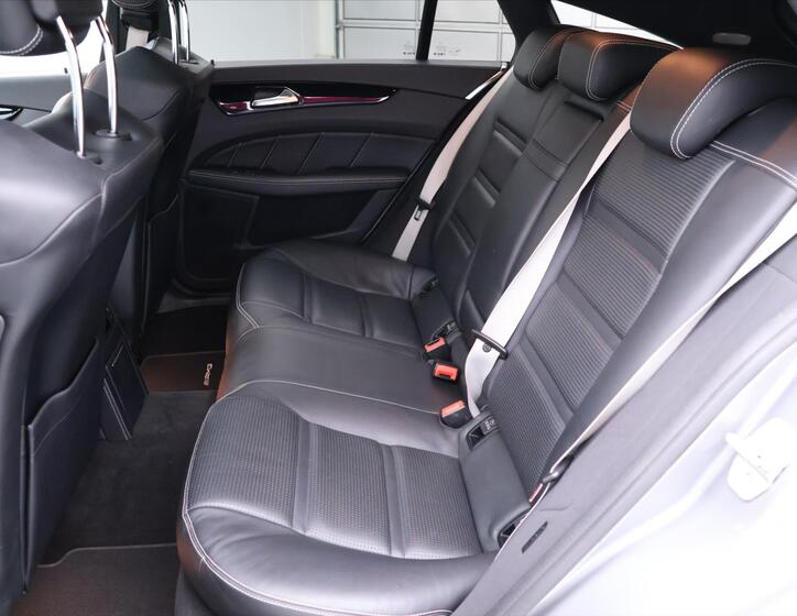 Mercedes-Benz CLS 17