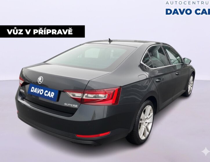 Škoda Superb Liftback 2,0 l 110 kw