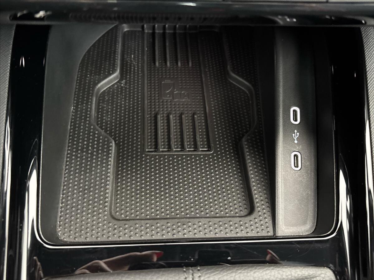 Škoda Kamiq SUV / Terénní 1,5 l 110 kw