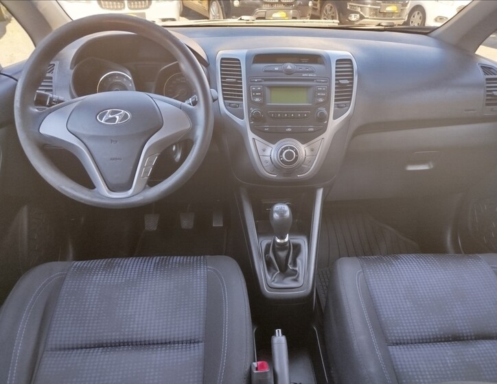 Hyundai ix20 17