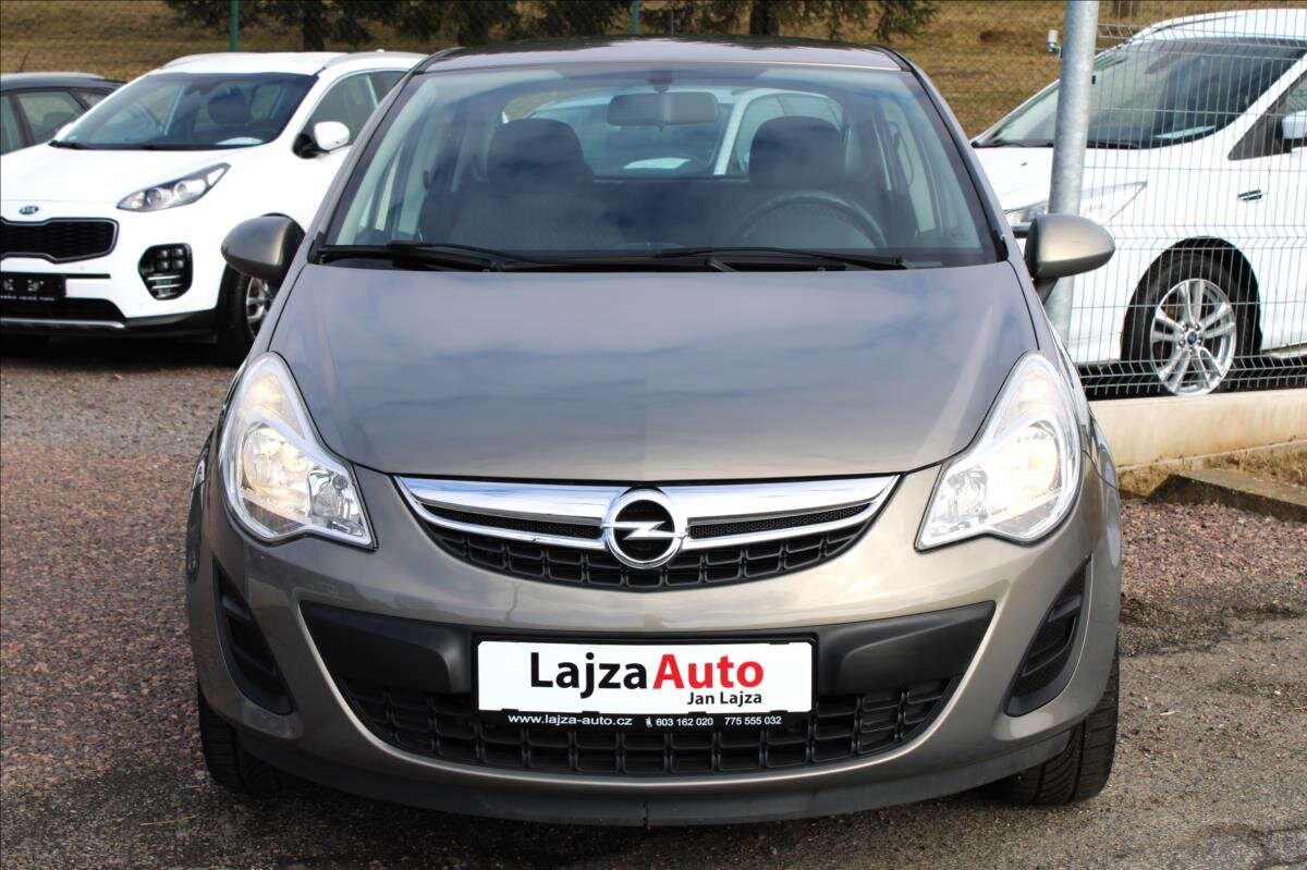 Opel Corsa Hatchback 1,4 l 64 kw