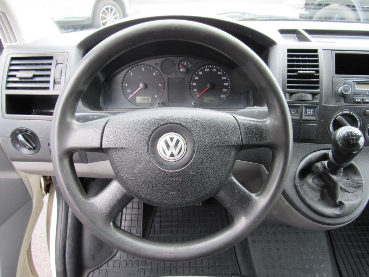 Volkswagen Transporter Skříň 1,9 l 62 kw