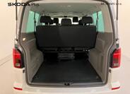 Volkswagen Caravelle 10