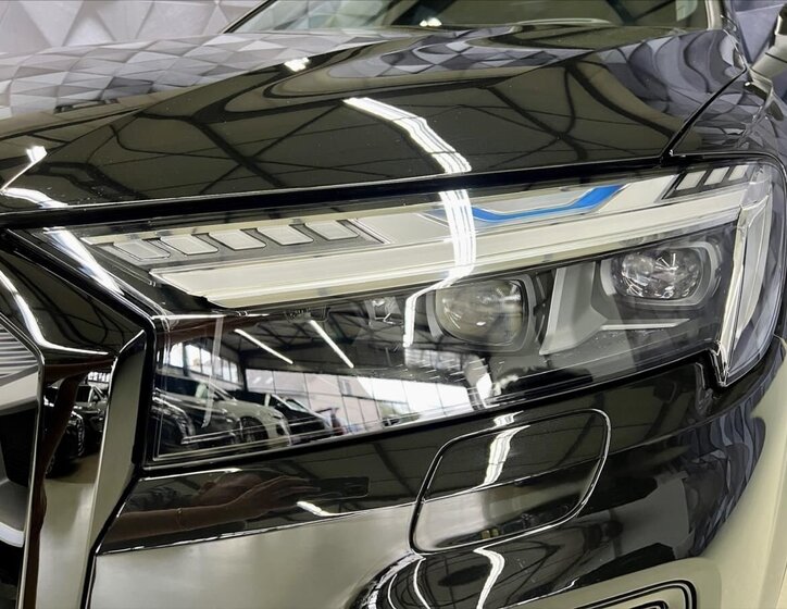 Audi SQ7 SUV / Terénní 4,0 l 373 kw