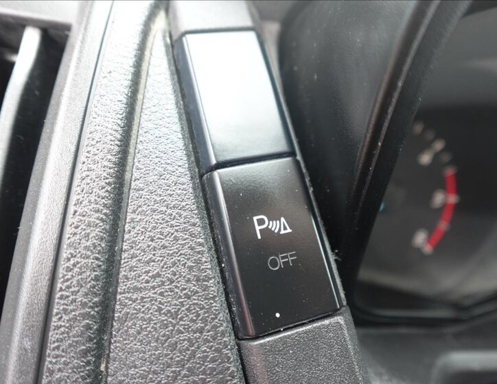 Ford Transit Ostatní 2,0 l 96 kw