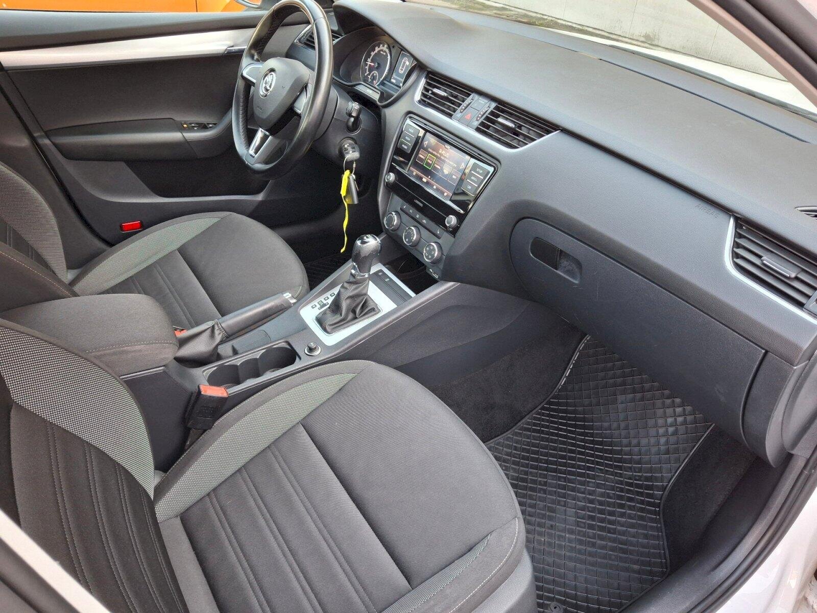 Škoda Octavia Kombi 2,0 l 110 kw