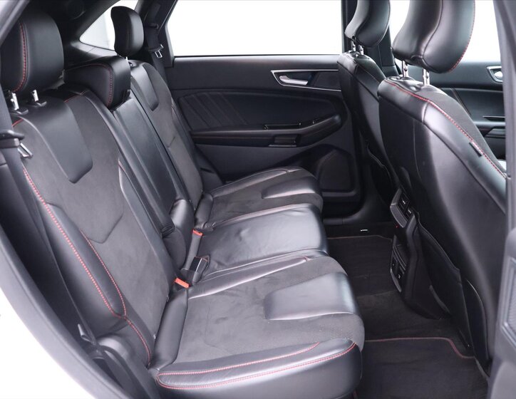 Ford Edge SUV / Terénní 2,0 l 175 kw