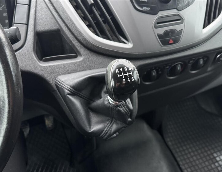 Ford Transit Skříň 2,2 l 92 kw