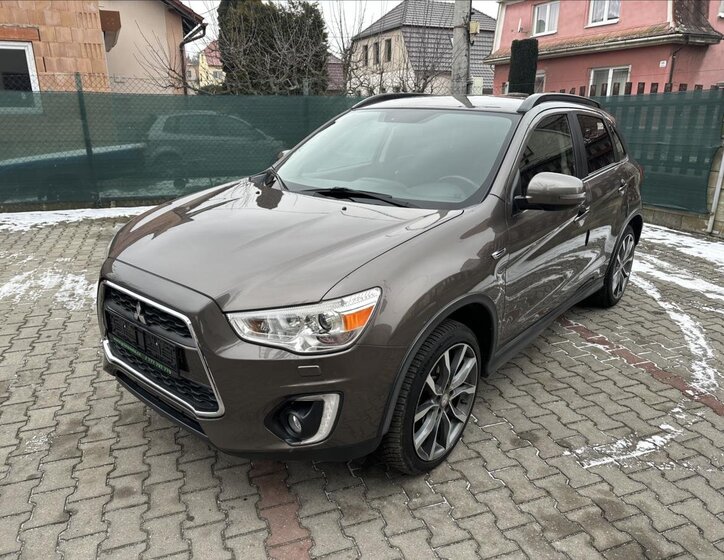 Mitsubishi ASX 9
